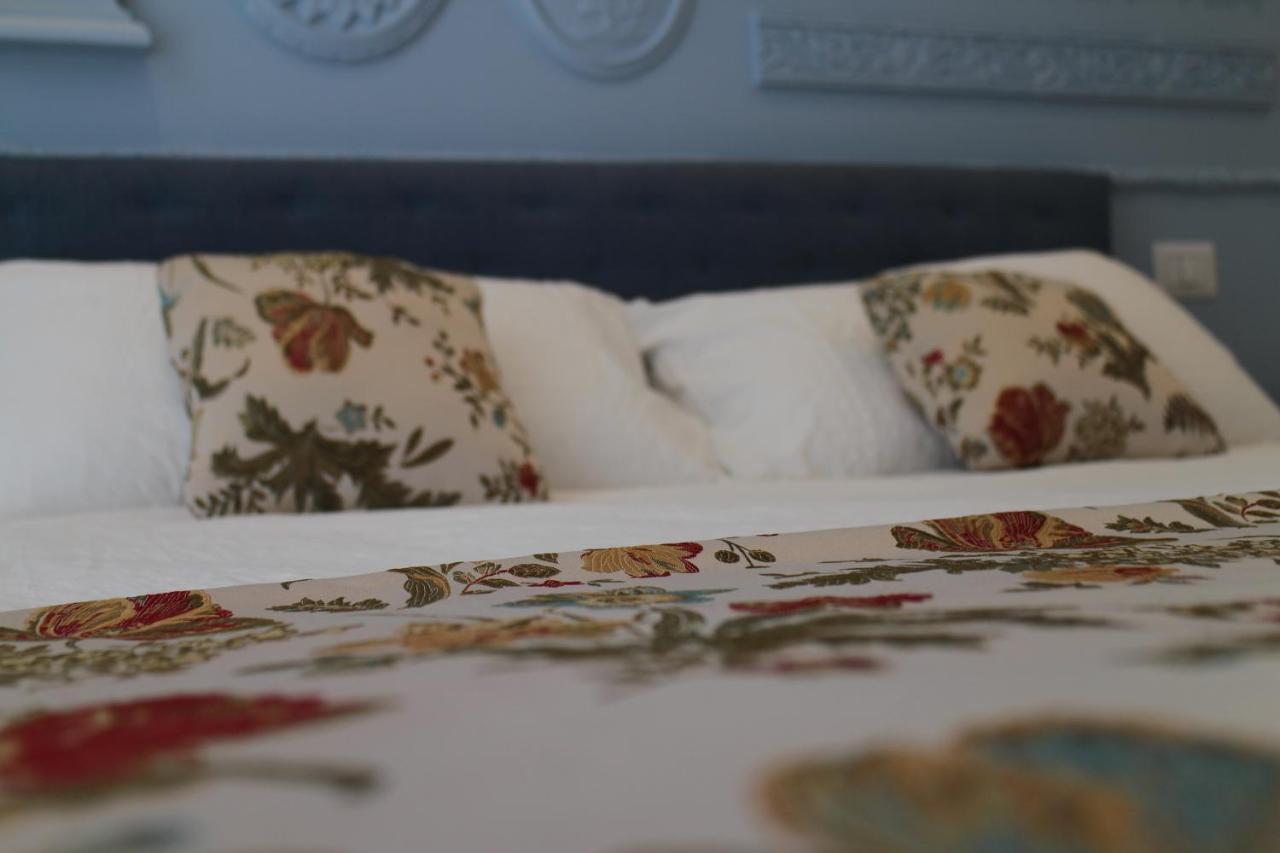 B&B Il Cavaliere Caserta Esterno foto